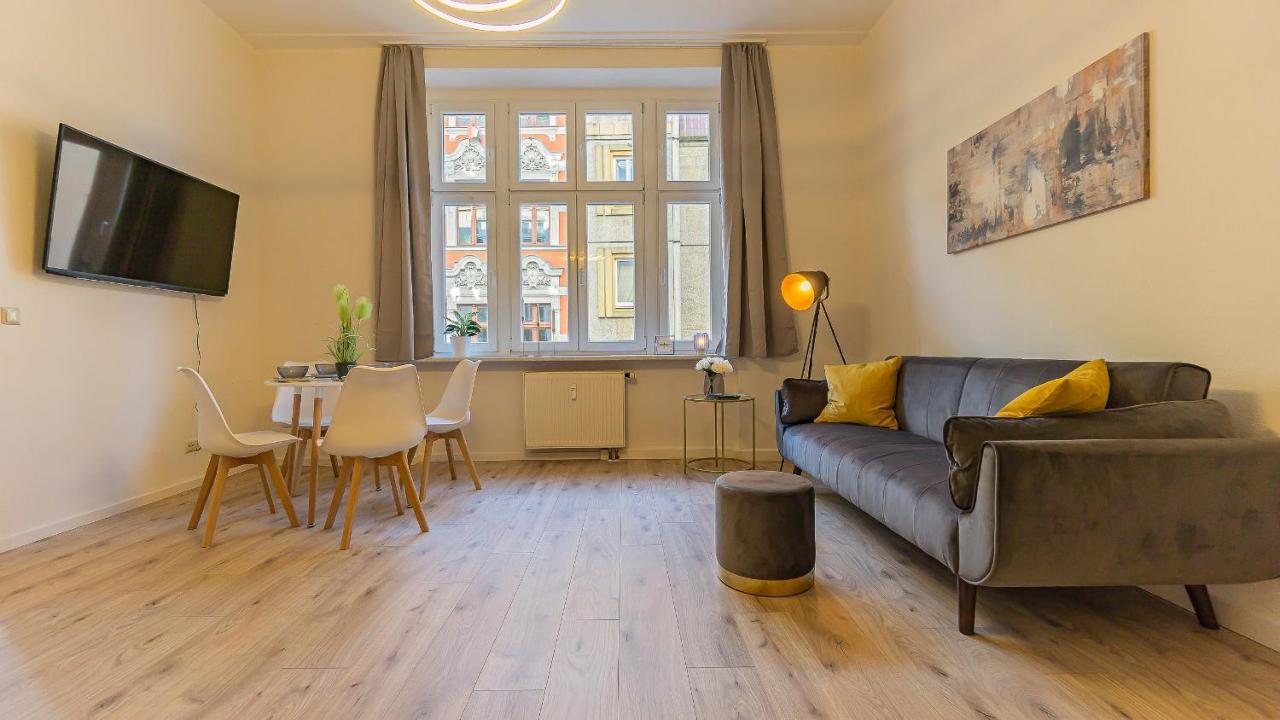 Cityapartment - 53 M², 2 Zimmer, Zentral, Netflix, Kueche, Waschmaschine Cottbus Extérieur photo