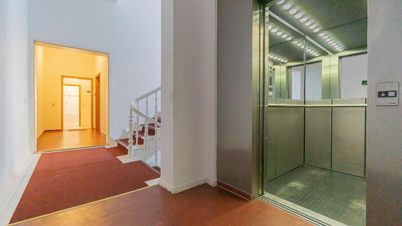 Cityapartment - 53 M², 2 Zimmer, Zentral, Netflix, Kueche, Waschmaschine Cottbus Extérieur photo